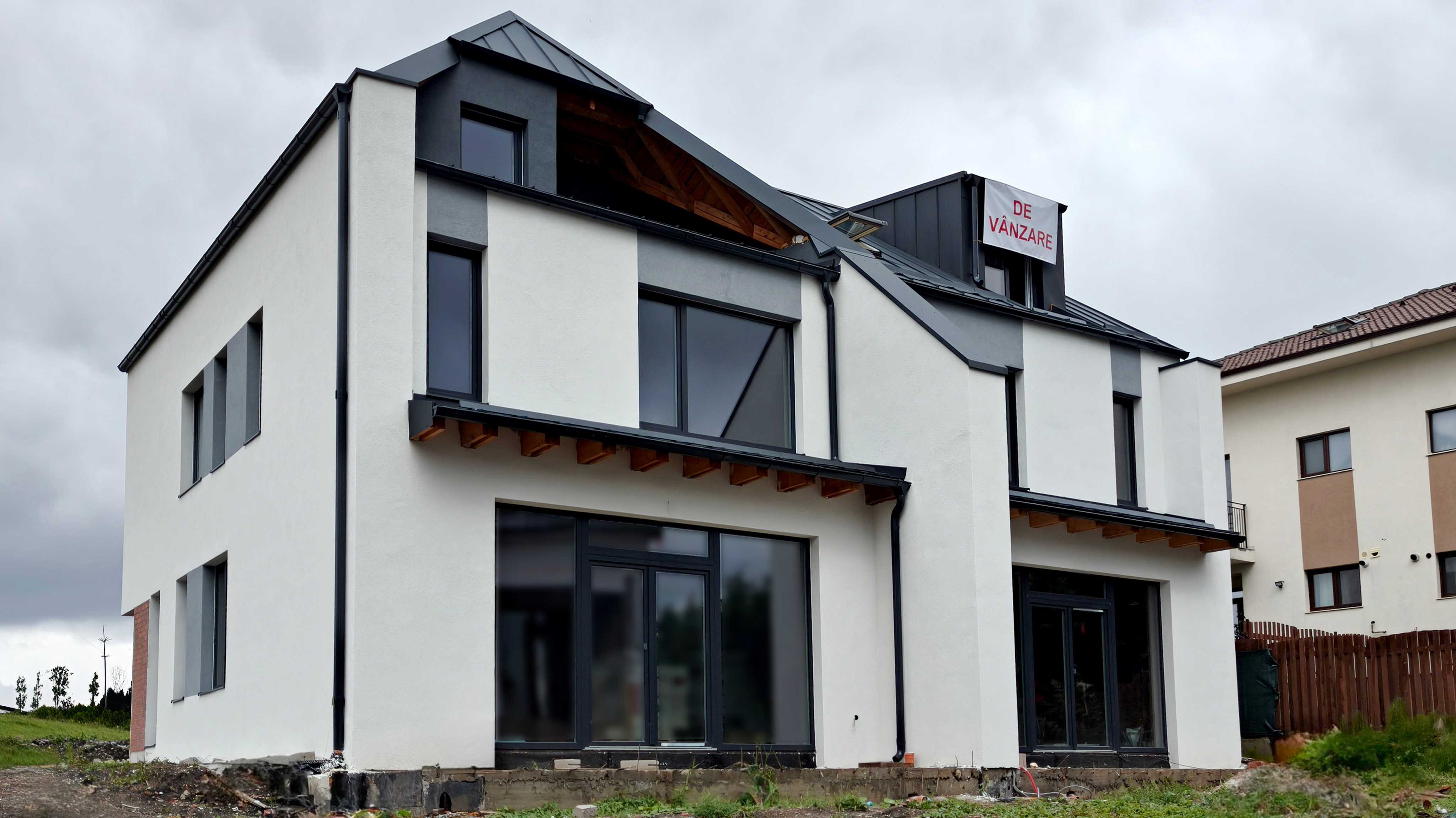 Proiect în derulare8